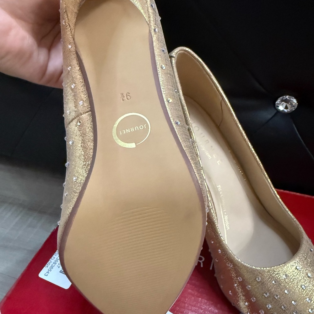 Journee Collection Gold Studded Heels - Picture 12 of 15